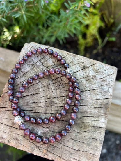 Crystal Bracelet: Garnet