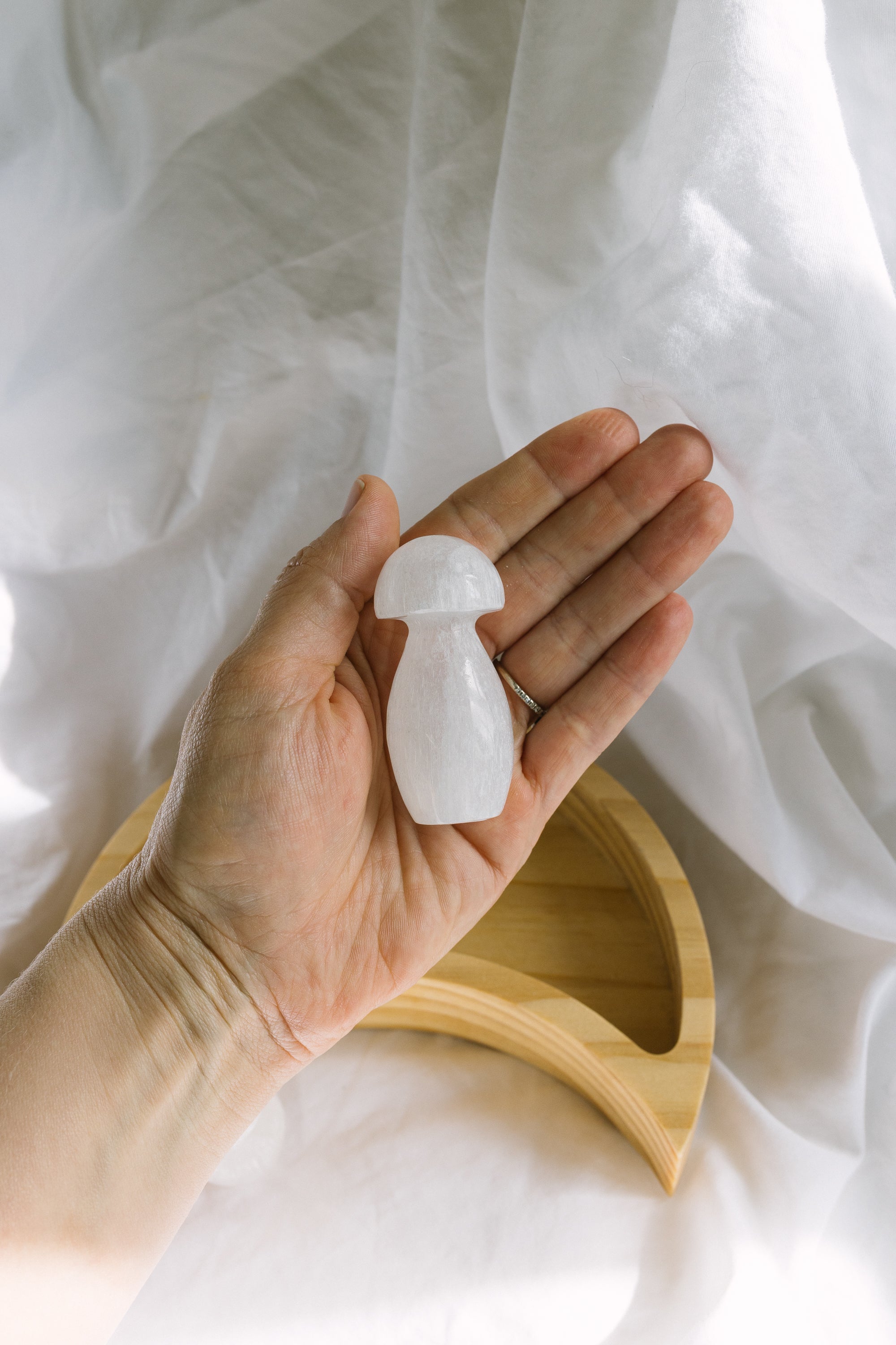 Selenite Crystal Mushroom | Purification · Light · Earth Connection