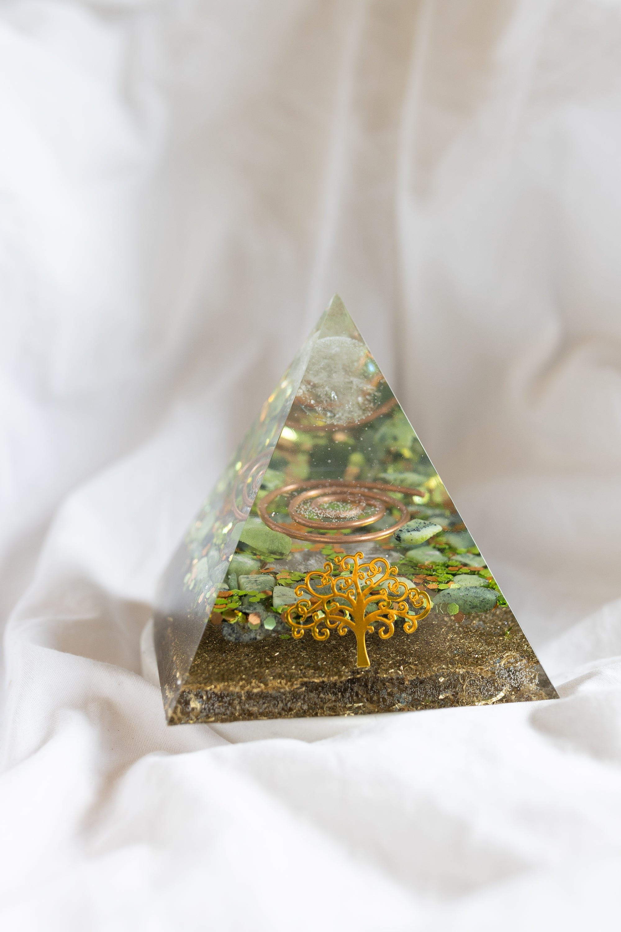 Orgonite Pyramid *GAIA GREEN* |  Energy Flow • EMF Protection