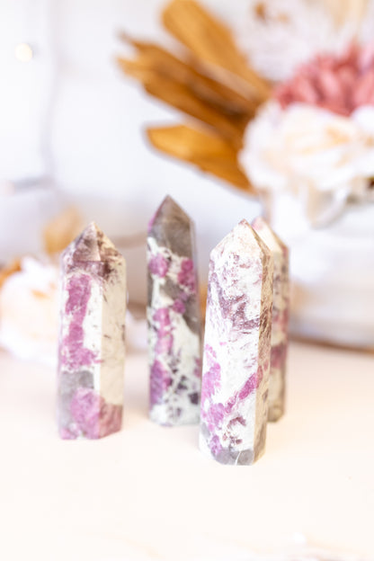 Pink Tourmaline in Quartz Point