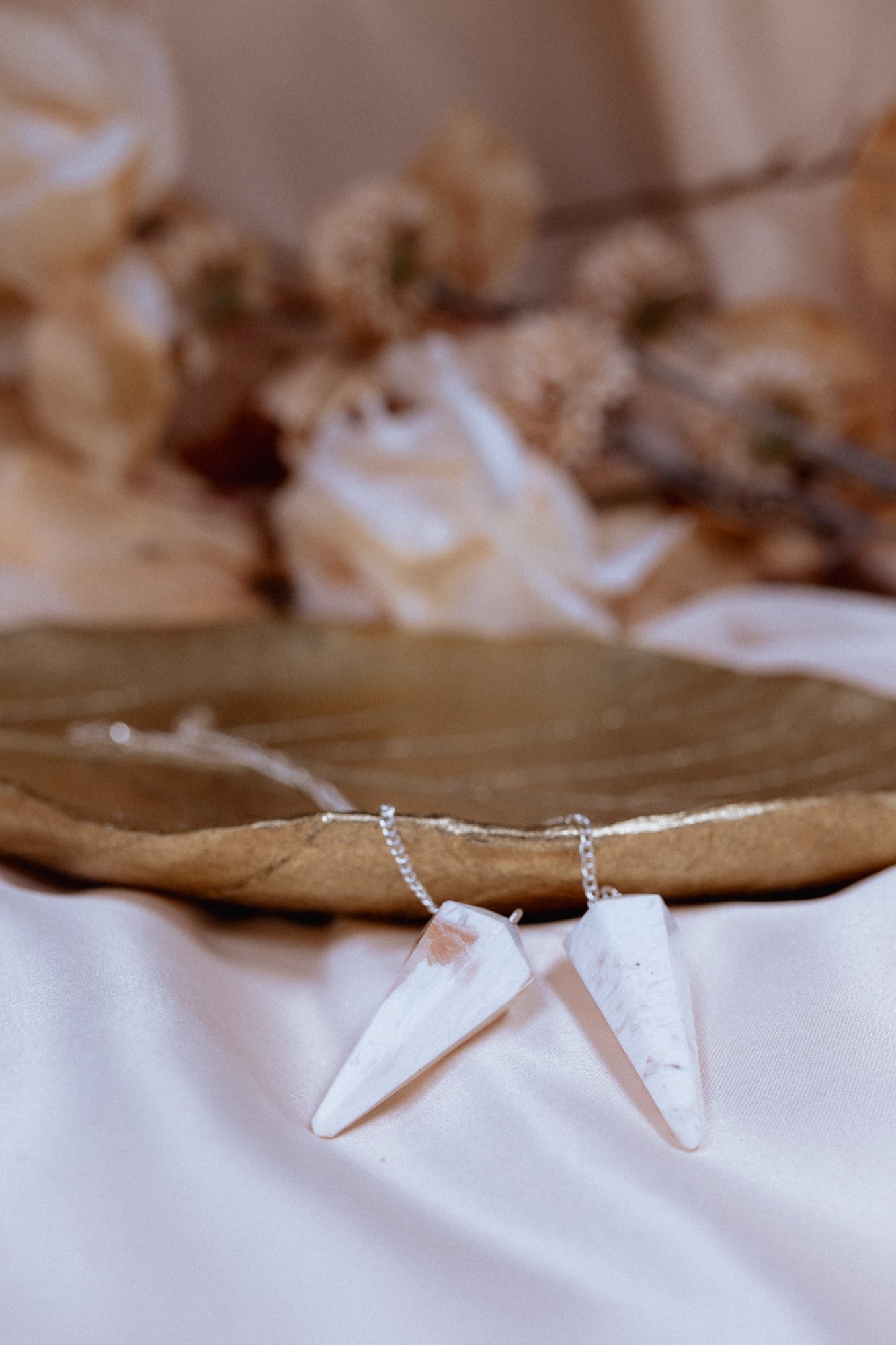 Scolecite Crystal Pendulum