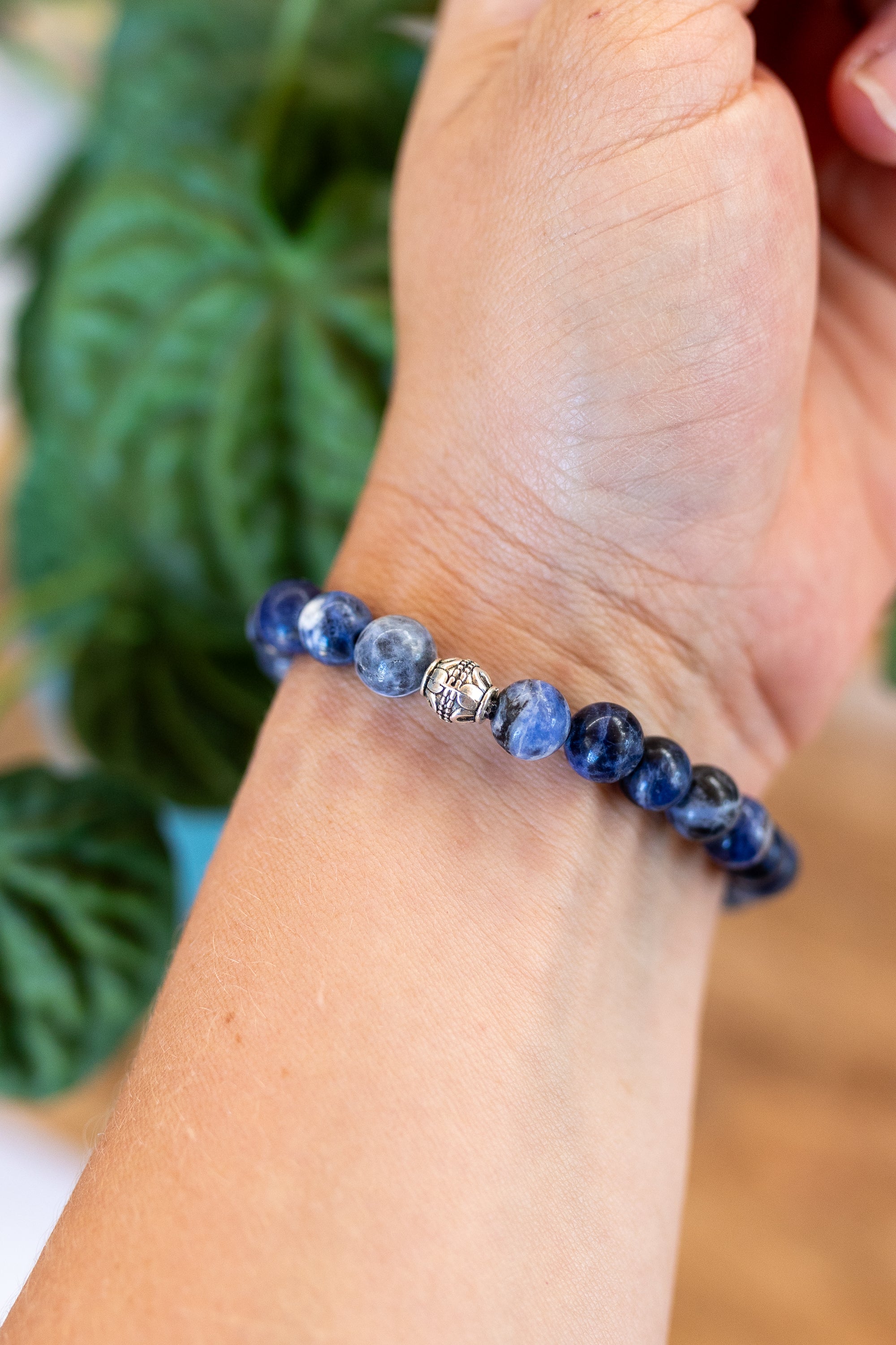 Sodalite Crystal Bracelet | Calm ✧ Clarity ✧ Balance