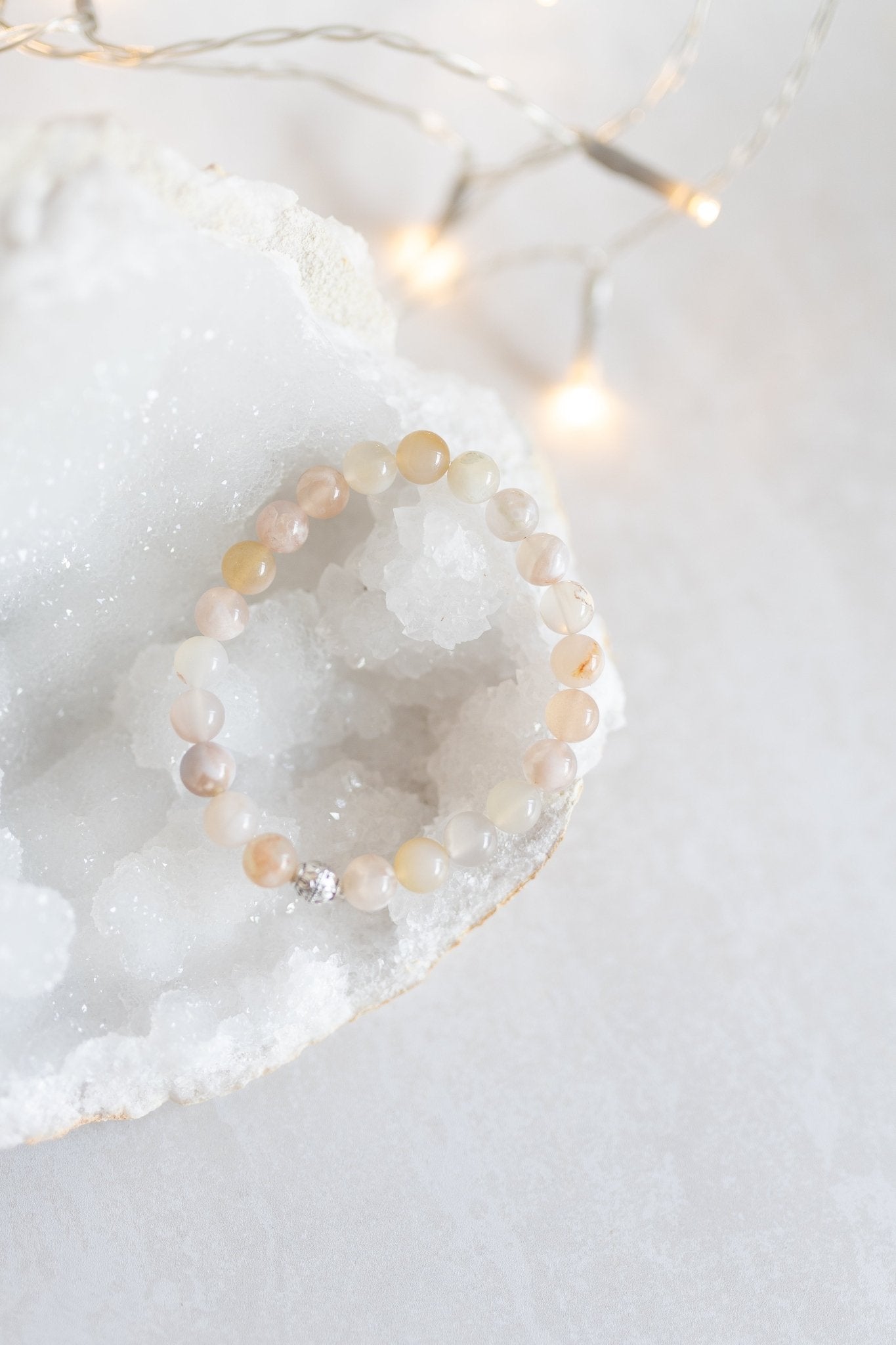 Crystal Bracelet: Flower Agate - Knight Inspired