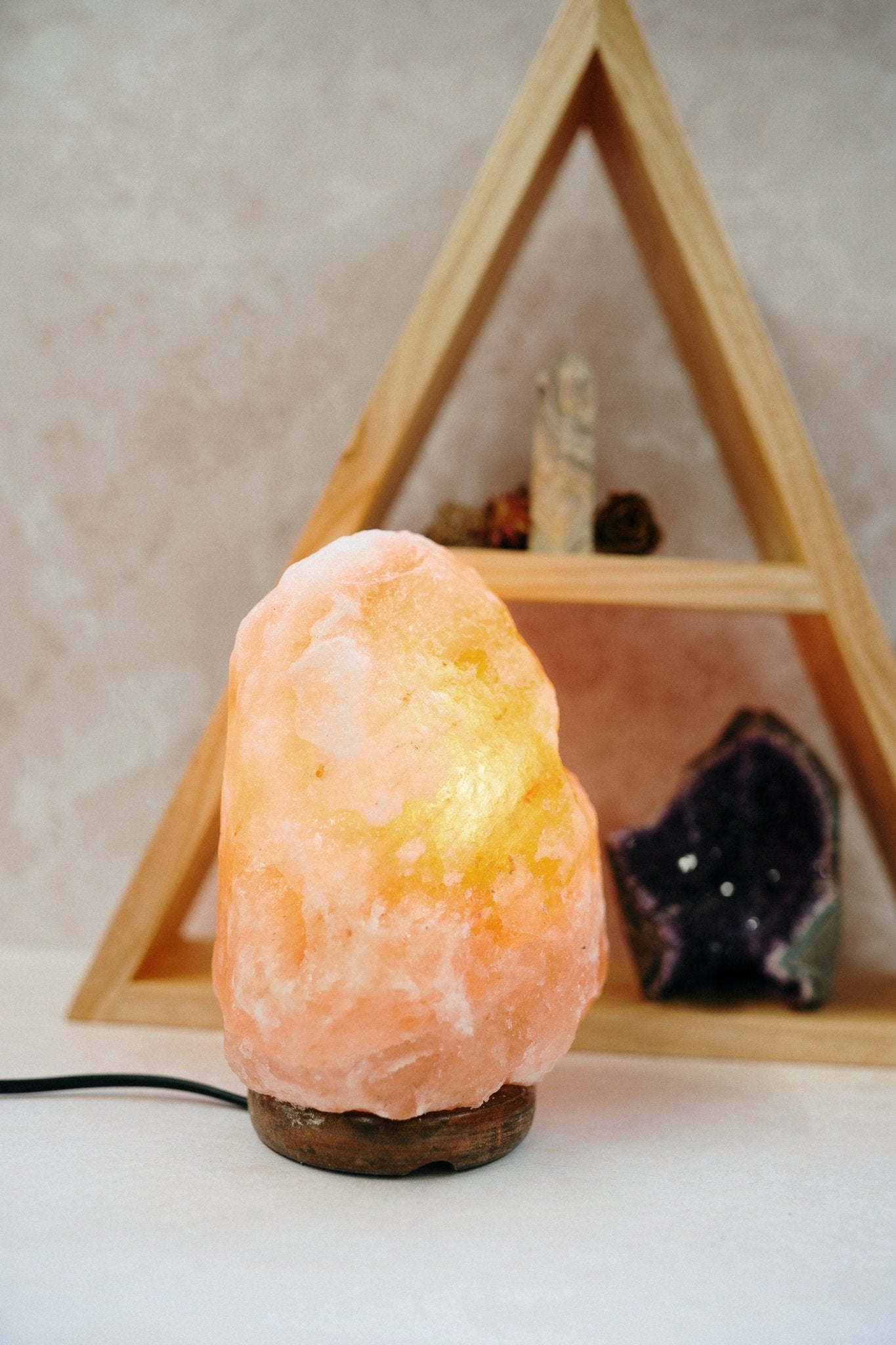 Himalayan Salt Lamp - Knight Inspired